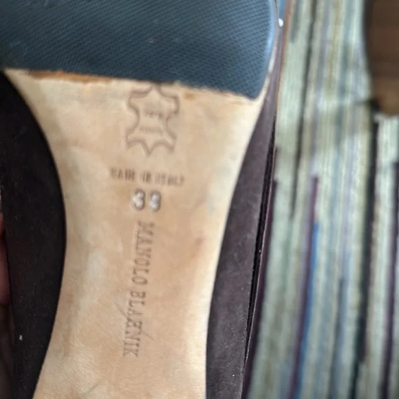 Manolo Blahnik suede moccasin heel EUC size 8 - Picture 5 of 6